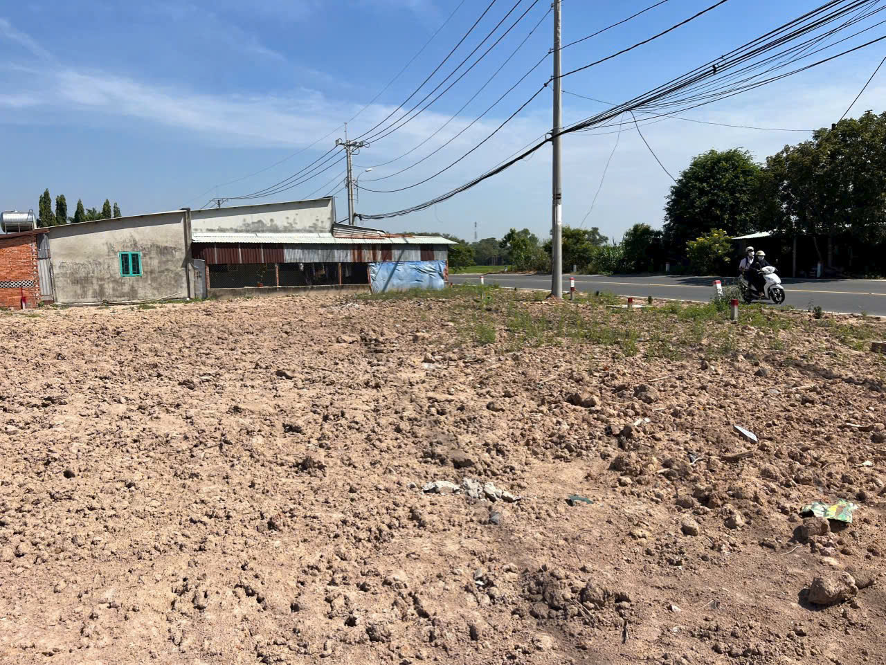 8 lô đất mặt tiền Tỉnh Lộ 7, xã An Nhơn Tây, huyện Củ Chi giá 2,35 tỷ / 1 lô