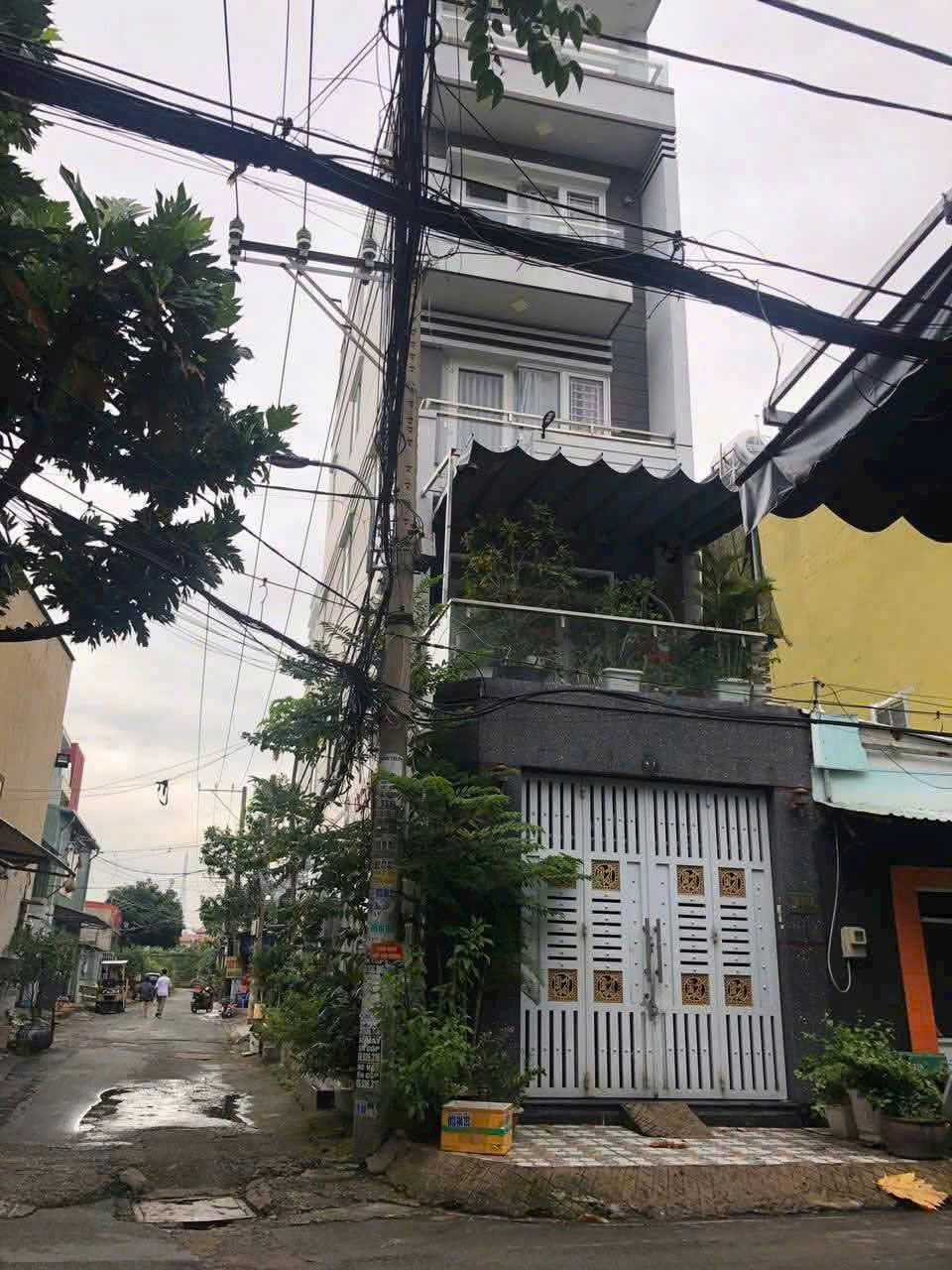 Nhà 2 xẹt hẻm góc 2 mặt tiền Quang Trung,p14,Gò Vấp dt 64m2 4 lầu 6pn 5wc giá 9,8 tỷ Nhà 2 xẹt hẻm góc 2 mặt tiền Quang Trung,p14,Gò Vấp dt 64m2 4 lầu 6pn 5wc giá 9,8 tỷ