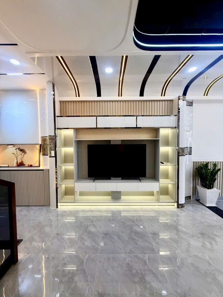  BÁN NHÀ – 3TẦNG– DƯƠNG CÁT LỢI – NGANG 4.8M – HẺM 6M–  GIÁ 7.9 TỶ
