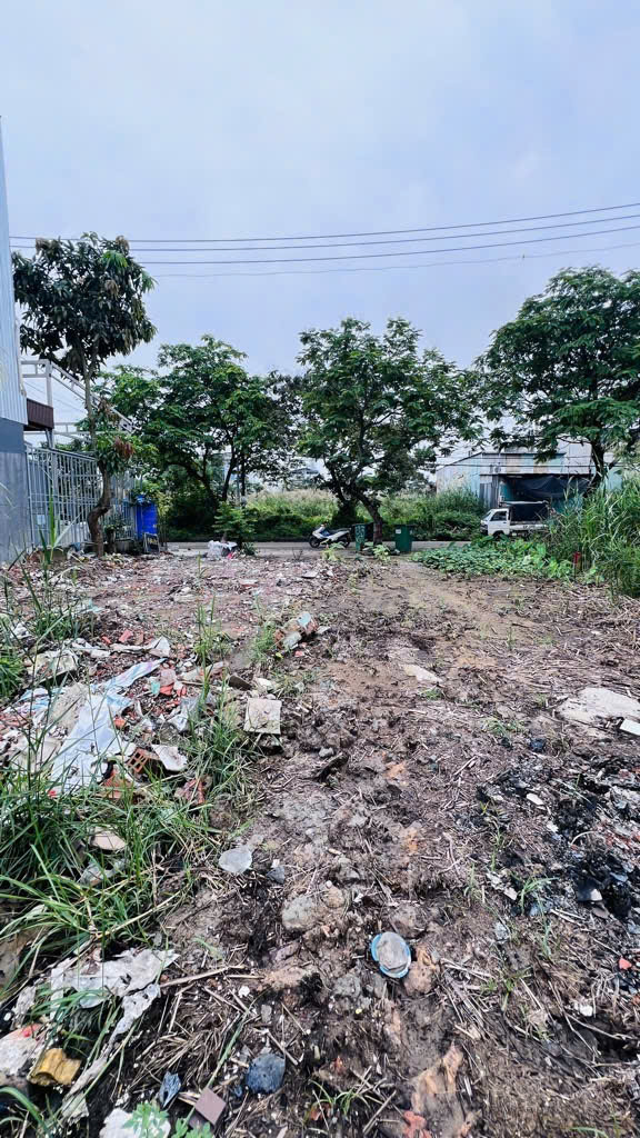 Bán đất hẻm 512 Nguyễn Văn Tạo, DT 80m2, Giá 3.2 tỷ
