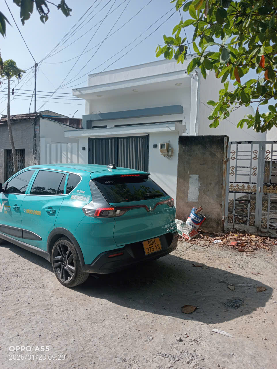 BÁN NHÀ 104M2 NGUYỄN VĂN TẠO, HẺM ÔTÔ, CHỈ 3.99 TỶ
BÁN NHÀ 104M2 NGUYỄN VĂN TẠO, HẺM ÔTÔ, CHỈ 3.99 TỶ