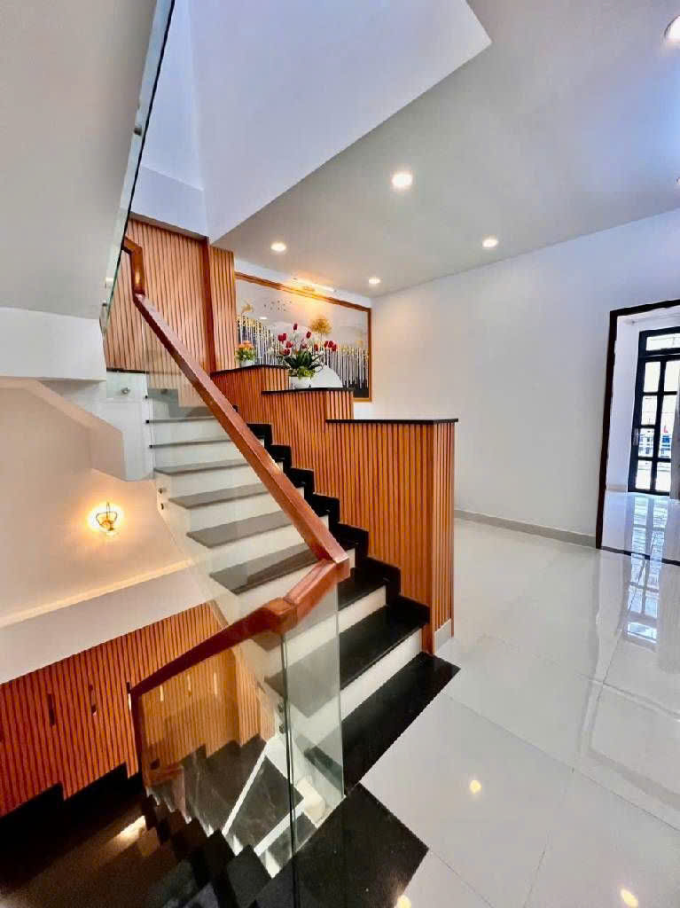 NHÀ PHỐ HIỆN ĐẠI 2026 -HUỲNH TẤN PHÁT - NGAY CẦU PHÚ XUÂN - GIÁ 5.8 TỶ
