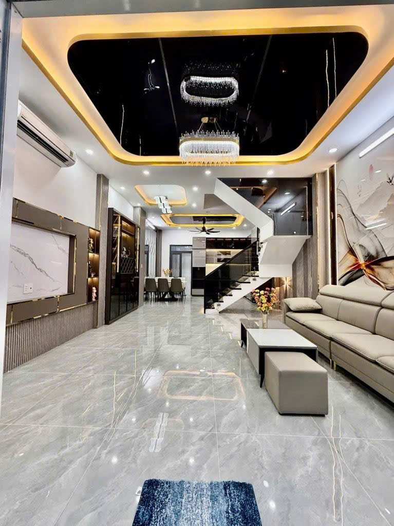 BÁN NHÀ 3 LẦU HUỲNH TẤN PHÁT - DT 64m2 - NGAY CHỢ PHÚ XUÂN - GIÁ 5.5X TỶ
BÁN NHÀ 3 LẦU HUỲNH TẤN PHÁT - DT 64m2 - NGAY CHỢ PHÚ XUÂN - GIÁ 5.5X TỶ