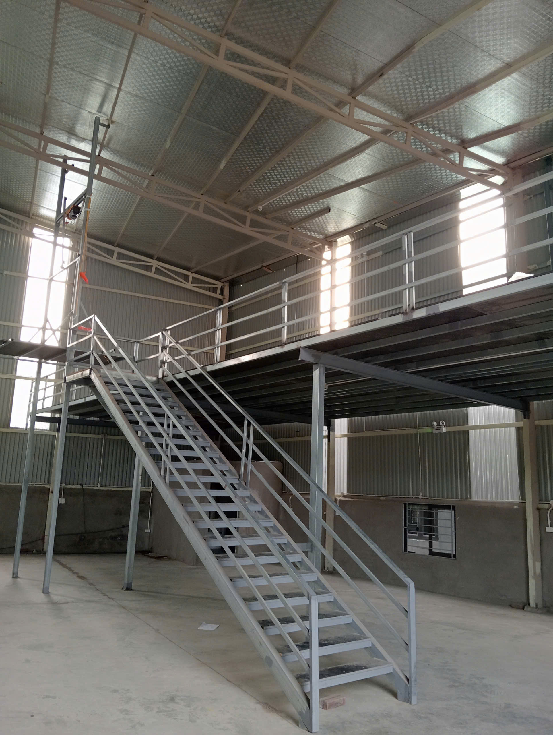 CHO THUÊ KHO XƯỞNG 450m² tại HẢI BỐI, ĐÔNG ANH – Điện 3 Pha, Nước Sạch.