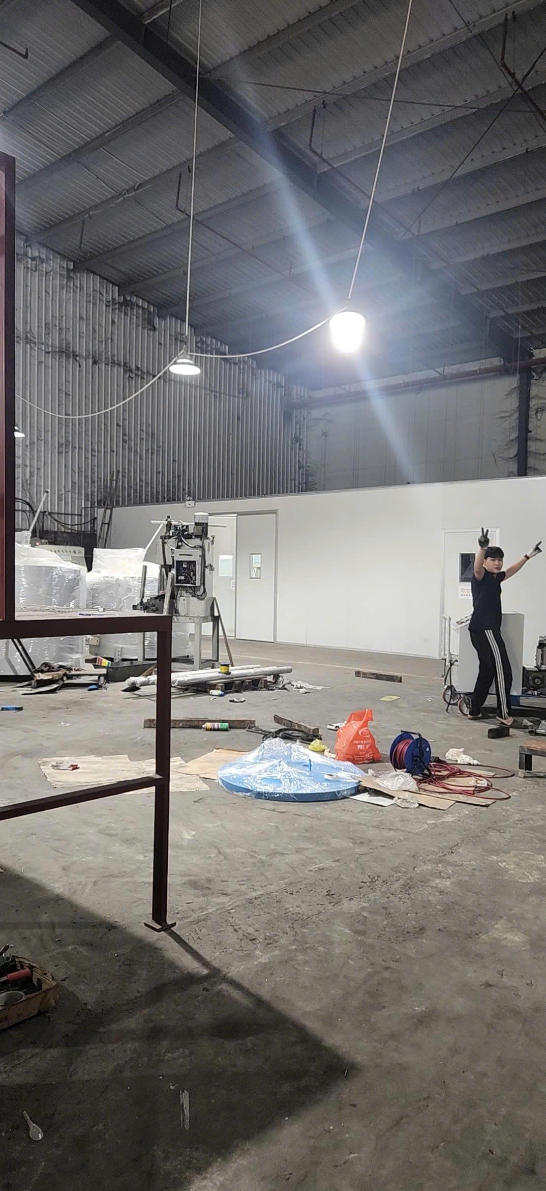 CHO THUÊ 700m2 KHO XƯỞNG TIÊU CHUẨN Tại Xã QUANG MINH - Phù hợp FDI