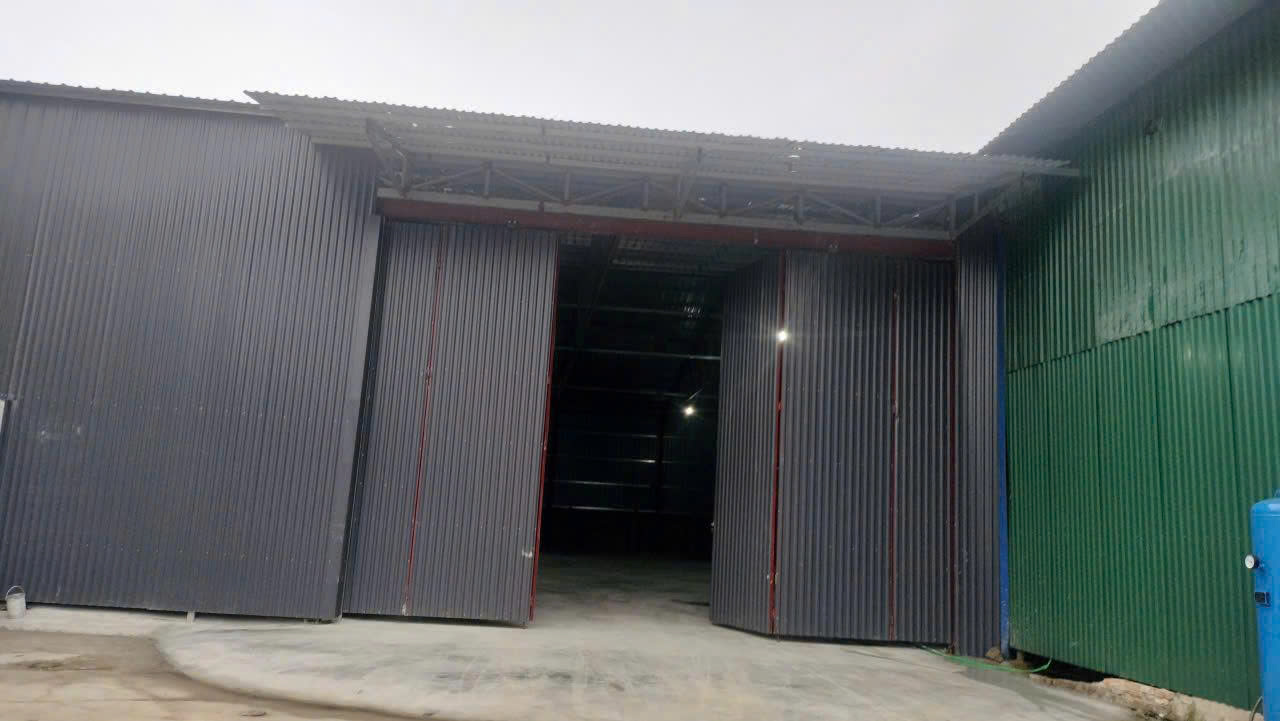 CHO THUÊ KHO XƯỞNG 1000M2 GẦN SÂN BAY NỘI BÀI - CHỈ 40K/M2 