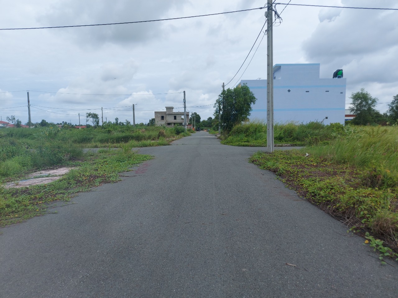 Đất nền dự án kdc An Phú Center 85m2 kẹt cần bán gấp 850tr giá đầu tư Đất nền dự án kdc An Phú Center 85m2 kẹt cần bán gấp 850tr giá đầu tư