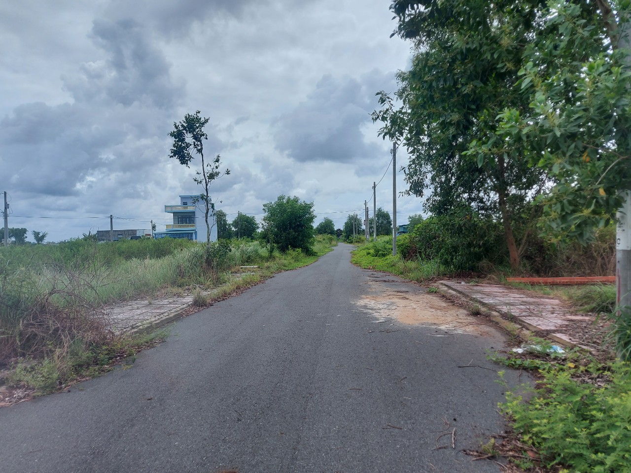 Đất nền dự án kdc An Phú Center 85m2 kẹt cần bán gấp 850tr giá đầu tư Đất nền dự án kdc An Phú Center 85m2 kẹt cần bán gấp 850tr giá đầu tư