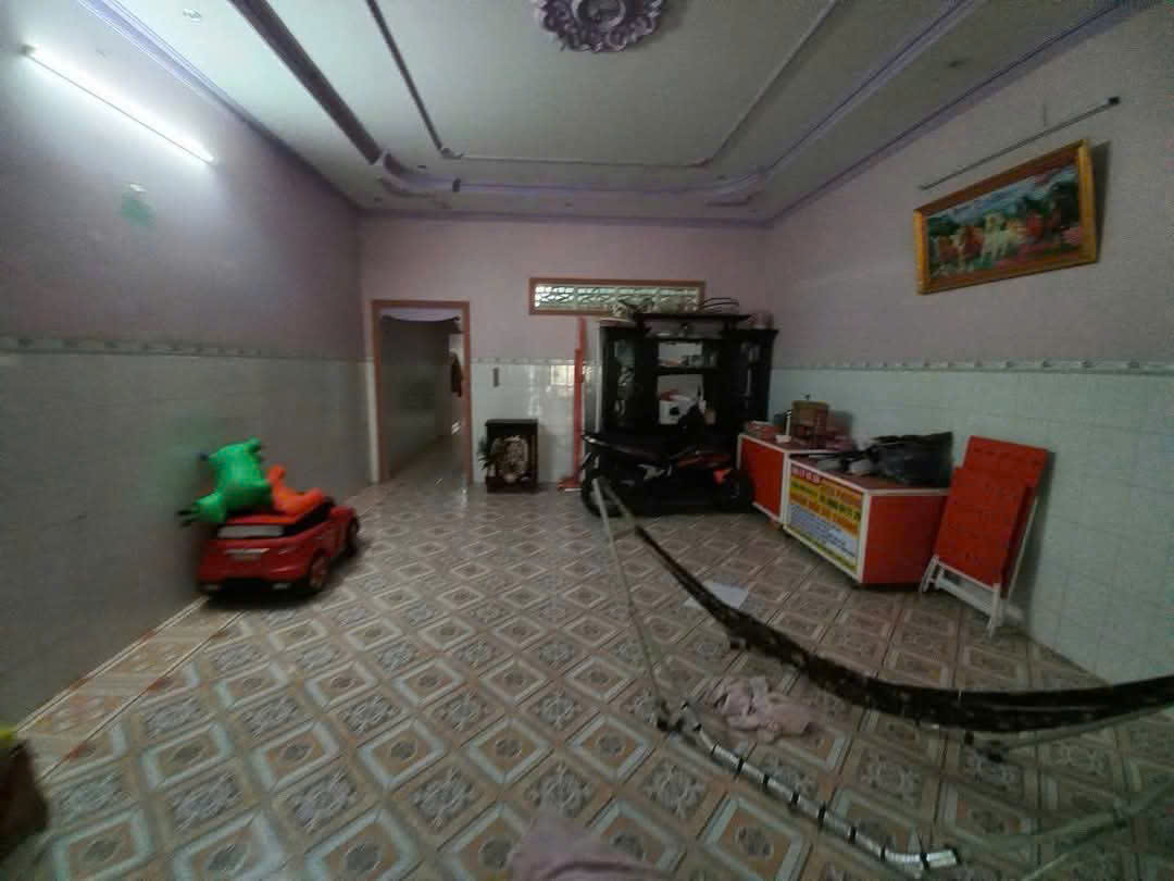 Đất thổ cư 213m2 xã Long Định mt xe hơi có nhà cấp 4 sẵn mặt bằng kd giá ngộp bán gấp 1 tỏi 650tr Đất thổ cư 213m2 xã Long Định mt xe hơi có nhà cấp 4 sẵn mặt bằng kd giá ngộp bán gấp 1 tỏi 650tr