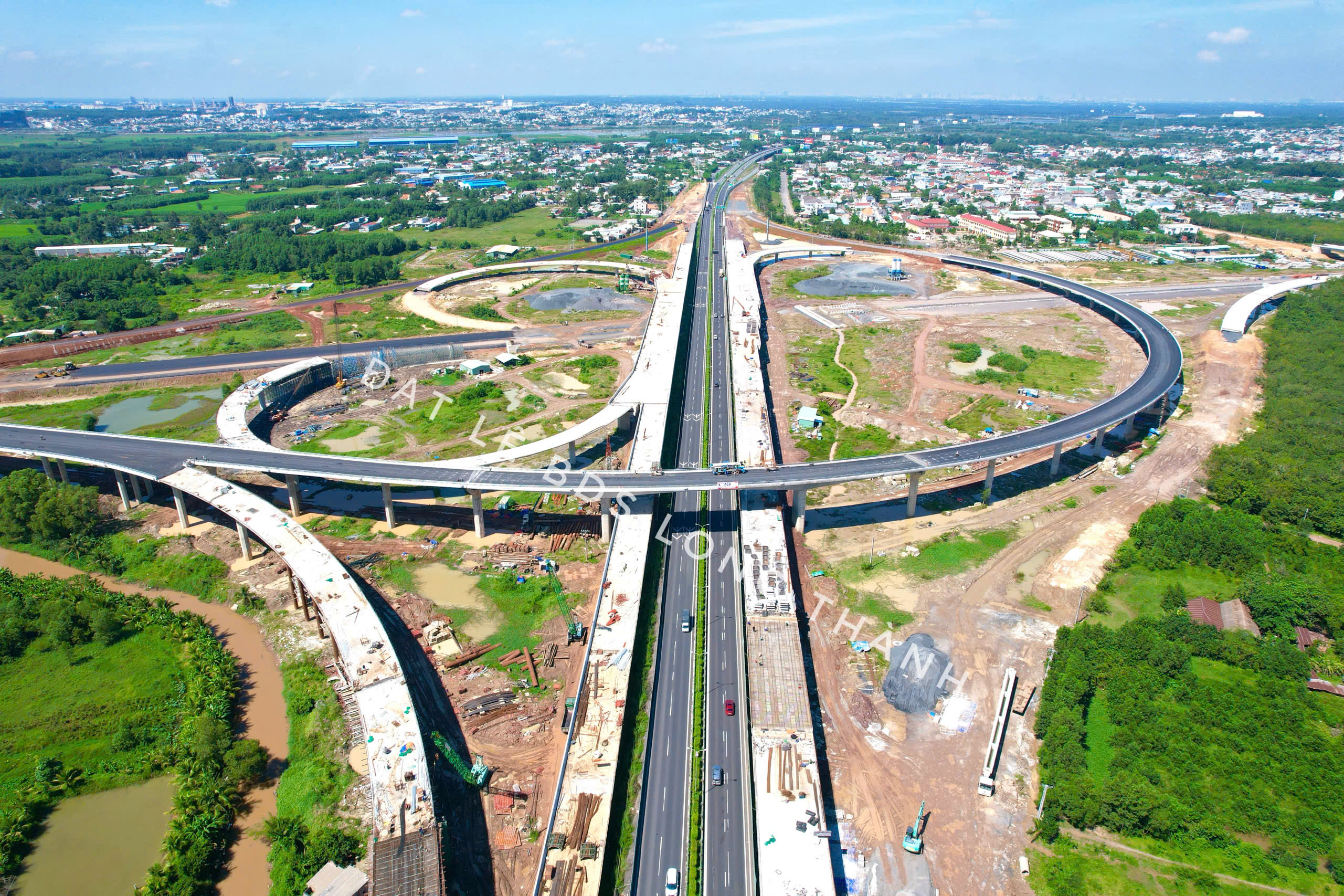 Bán đất đường Sonh Hành Cao Tốc Long Thành Đồng Nai giá 118 tỷ