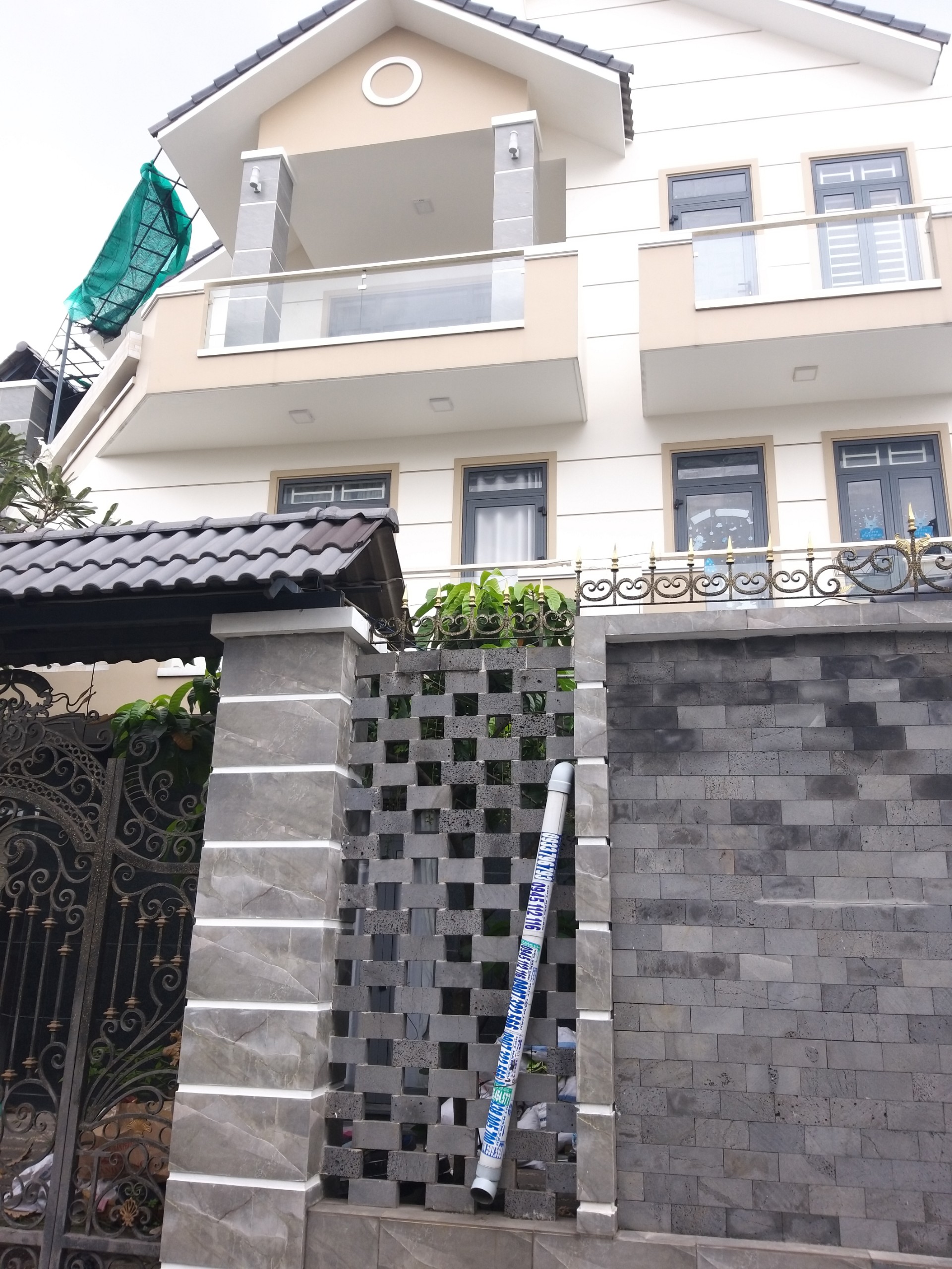 Bán nhà 2 mặt tiền đường 42 Bình Trưng Đông Quận 2 giá 22 tỷ Bán nhà 2 mặt tiền đường 42 Bình Trưng Đông Quận 2 giá 22 tỷ