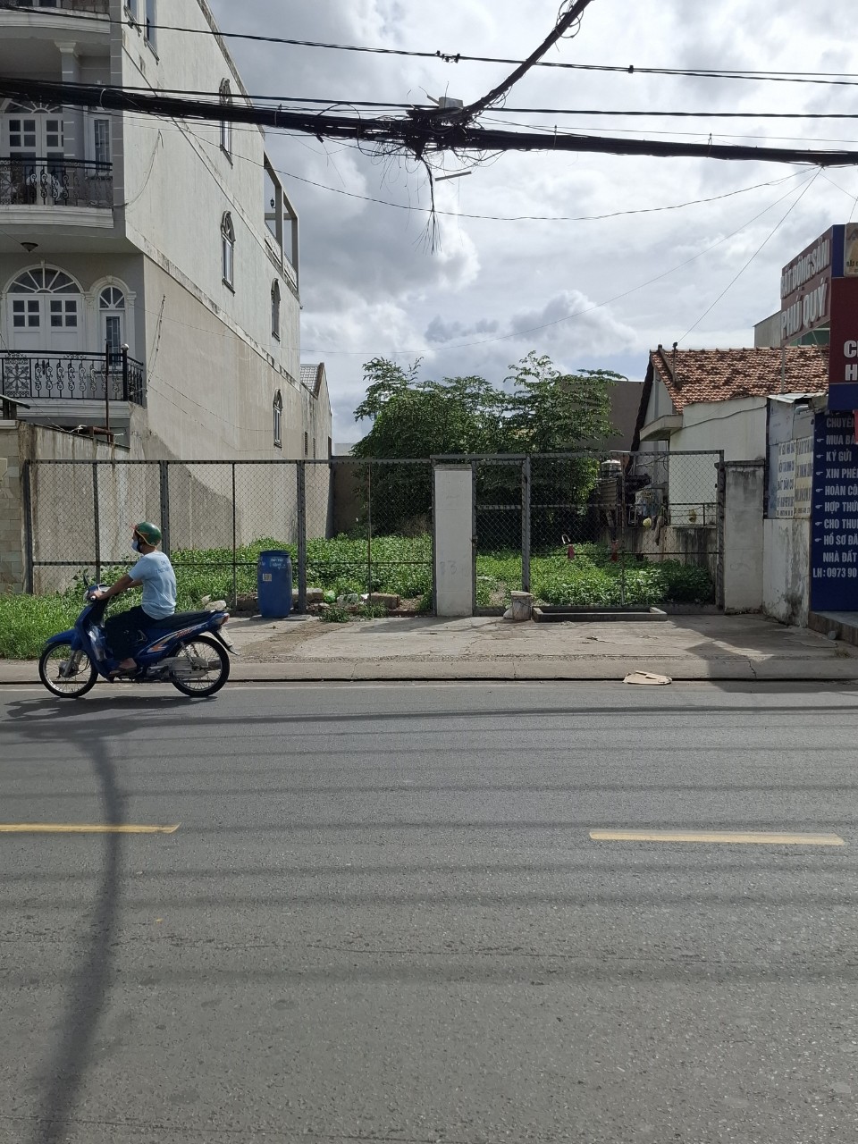 Bán đất mặt tiền Hoàng Hữu Nam Quận 9 cũ giá 46,6 tỷ