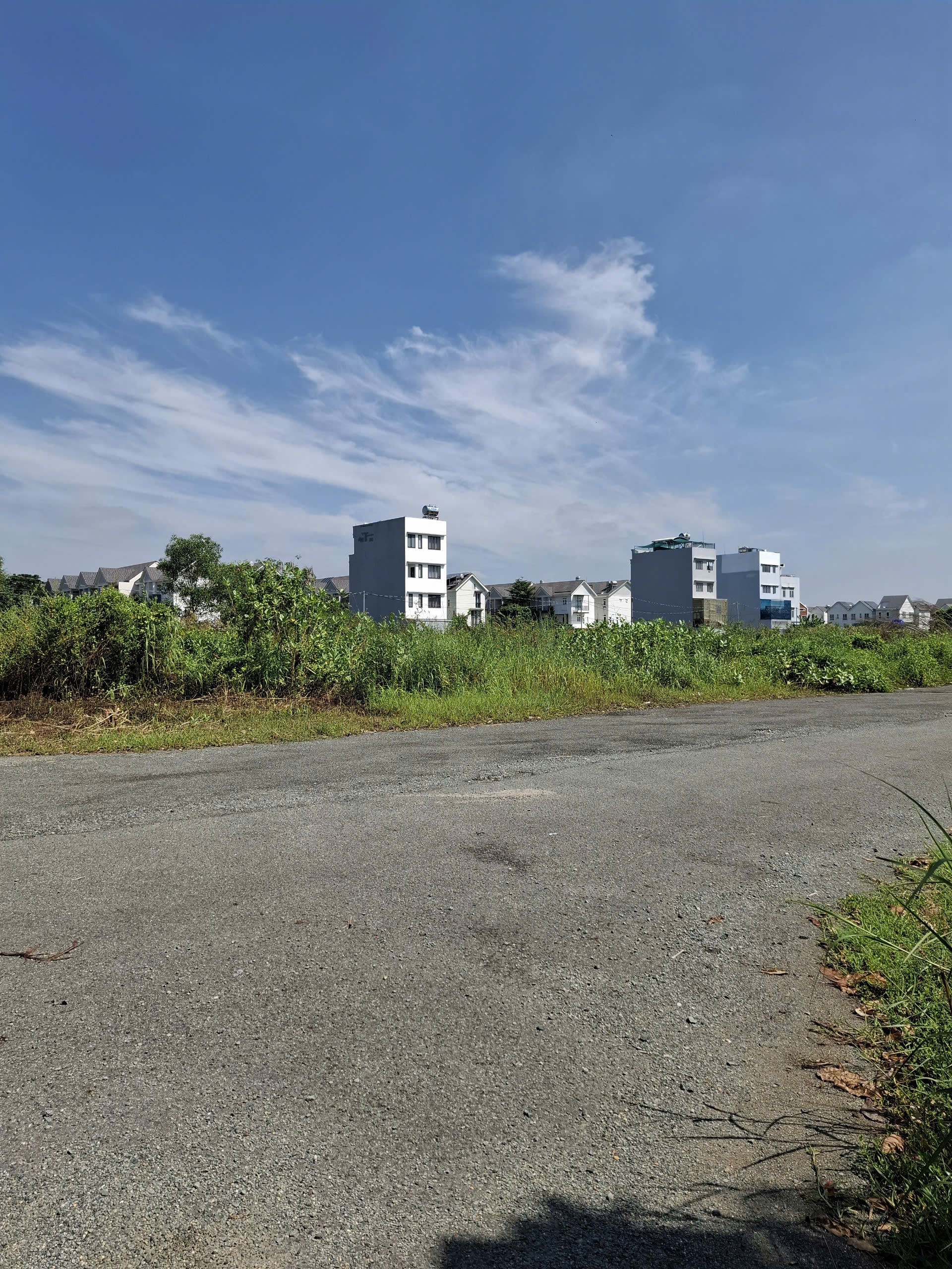 Bán đất đường D4 phường Phú Hữu quận 9 cũ giá 30 tỷ