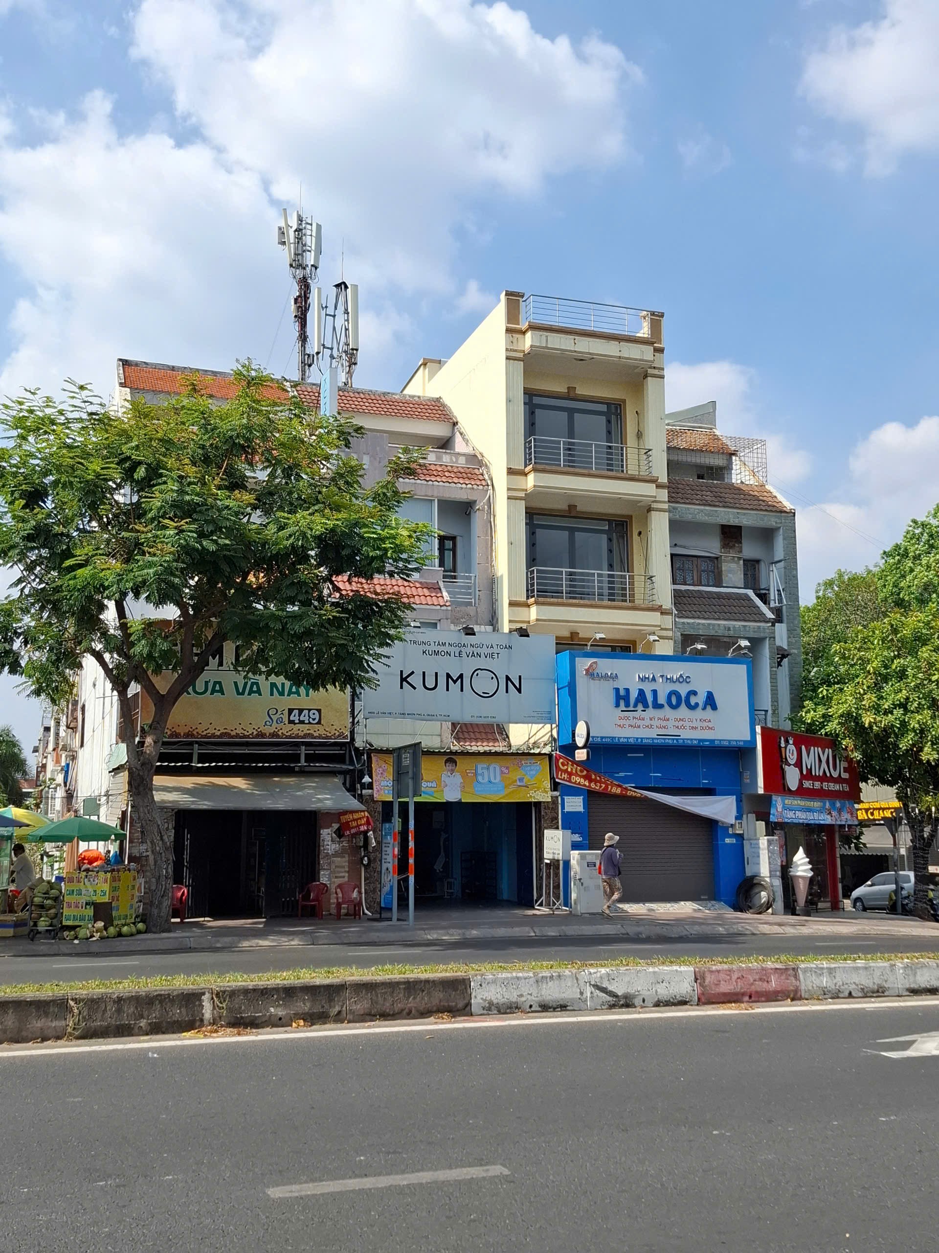 Bán nhà mặt tiền Lê Văn Việt p. Tăng Nhơn Phú A Quận 9 giá 24 tỷ