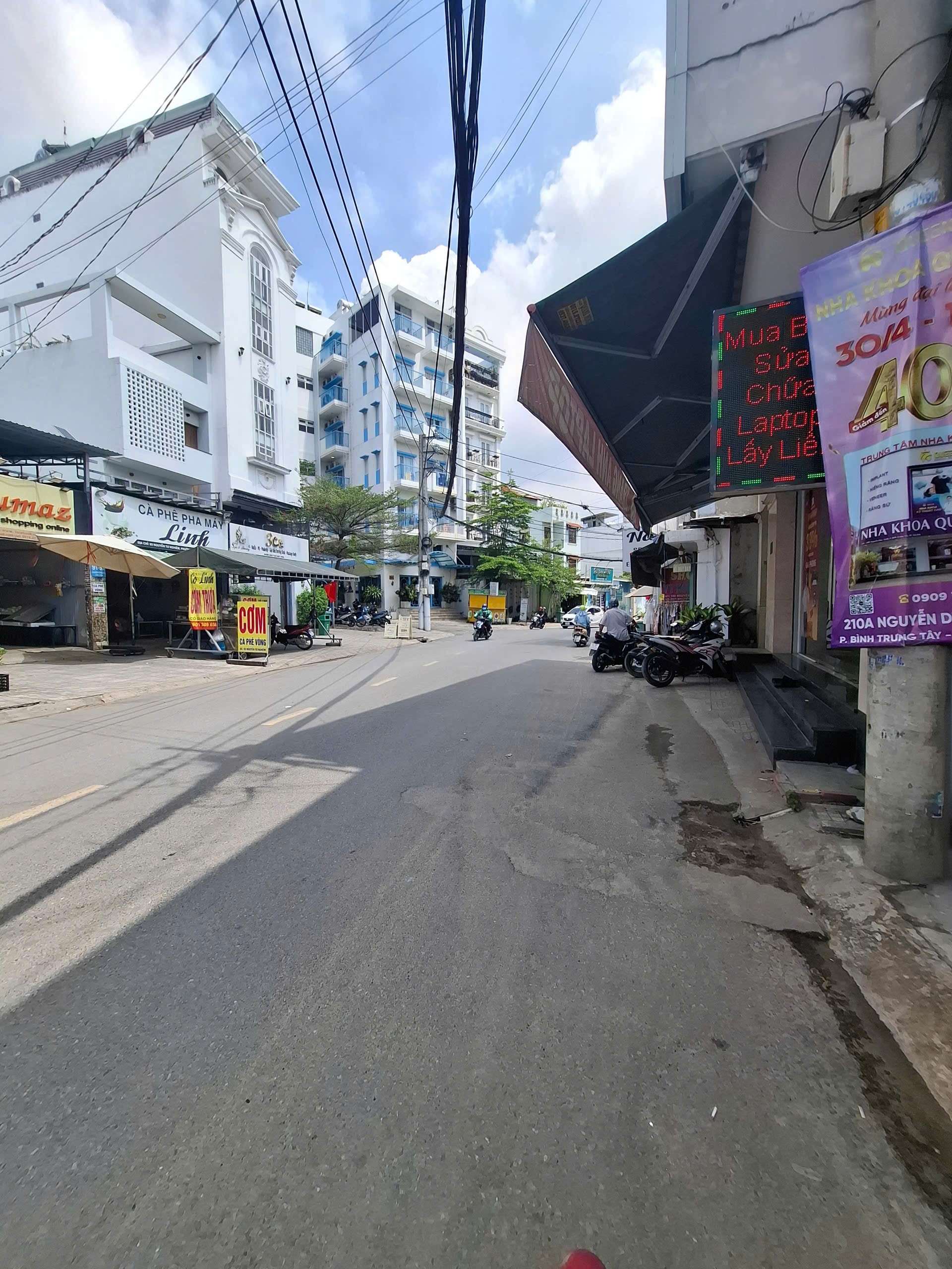 Bán đất mặt tiền Nguyễn Tư Nghiêm Tp Thủ Đức giá 15,7 tỷ Bán đất mặt tiền Nguyễn Tư Nghiêm Tp Thủ Đức giá 15,7 tỷ