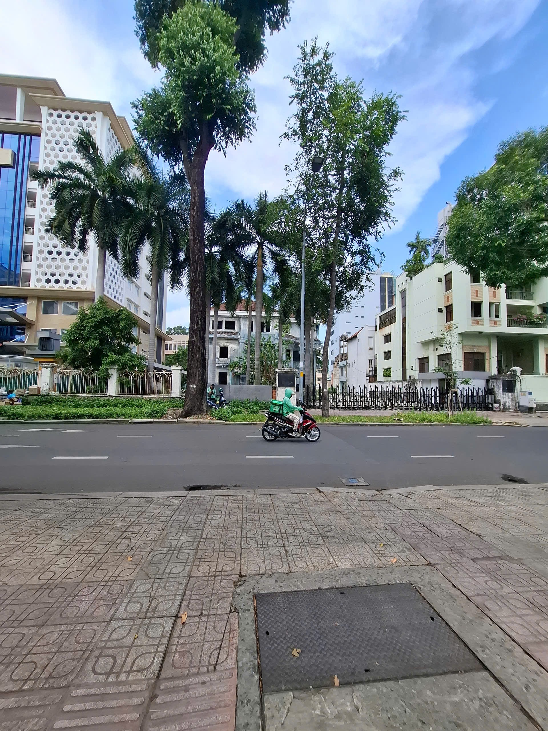 Bán đất mặt tiền đường Pasteur Quận 3 TP HCM giá 3.300 tỷ