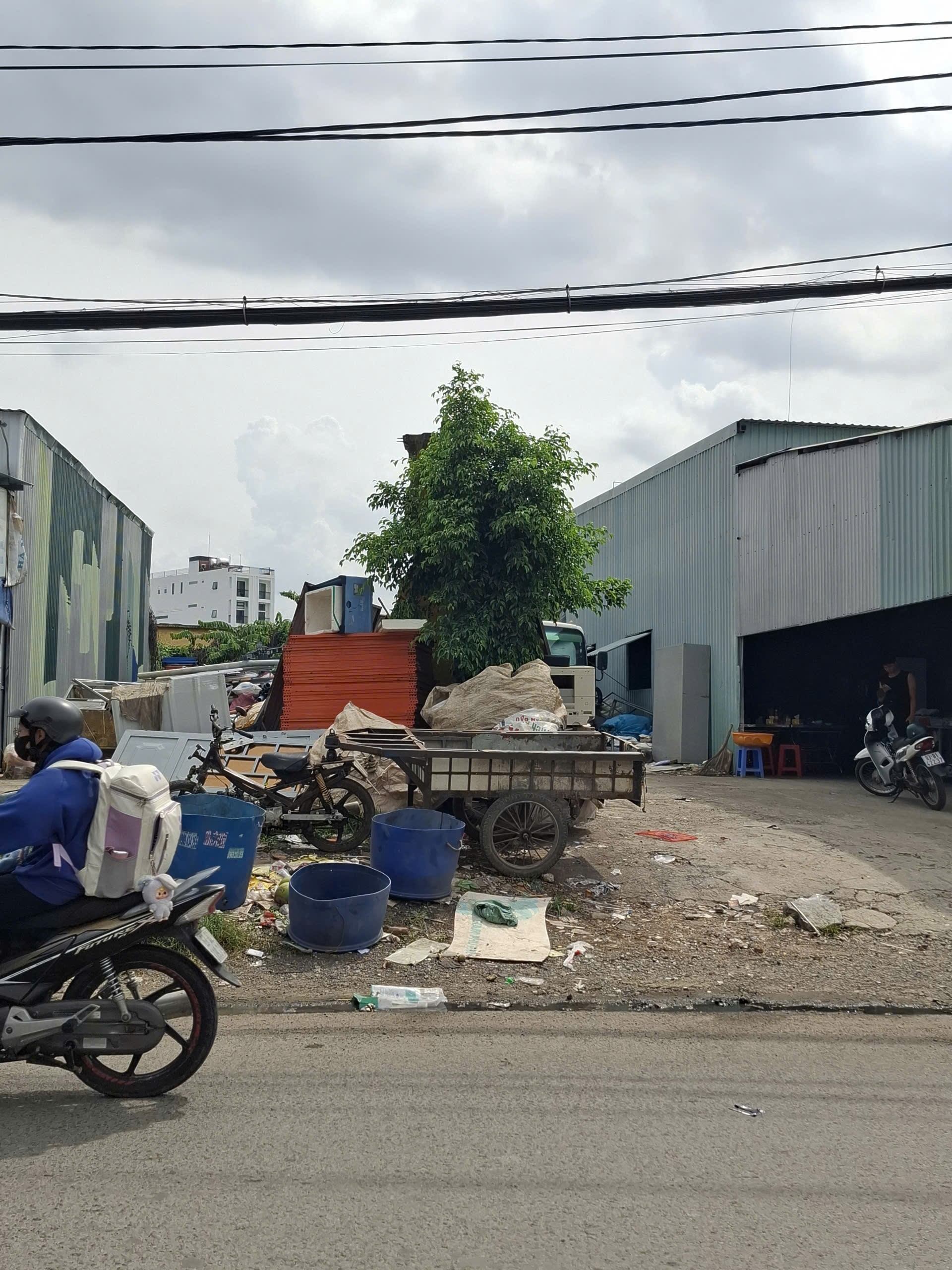 Bán đất mặt tiền Lã Xuân Oai quận 9 giá 19,5 tỷ Bán đất mặt tiền Lã Xuân Oai quận 9 giá 19,5 tỷ