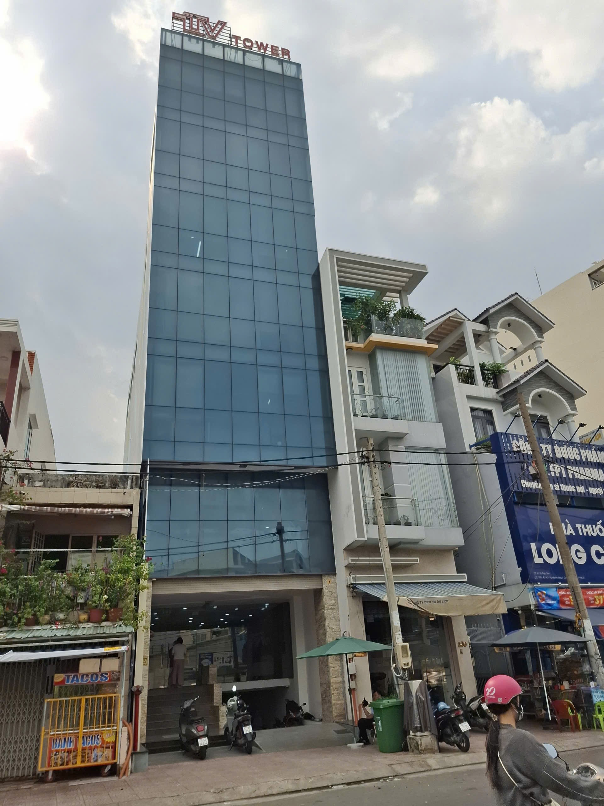 Bán tòa nhà mặt tiền Bùi Hữu Nghĩa Bình Thạnh giá 81 tỷ