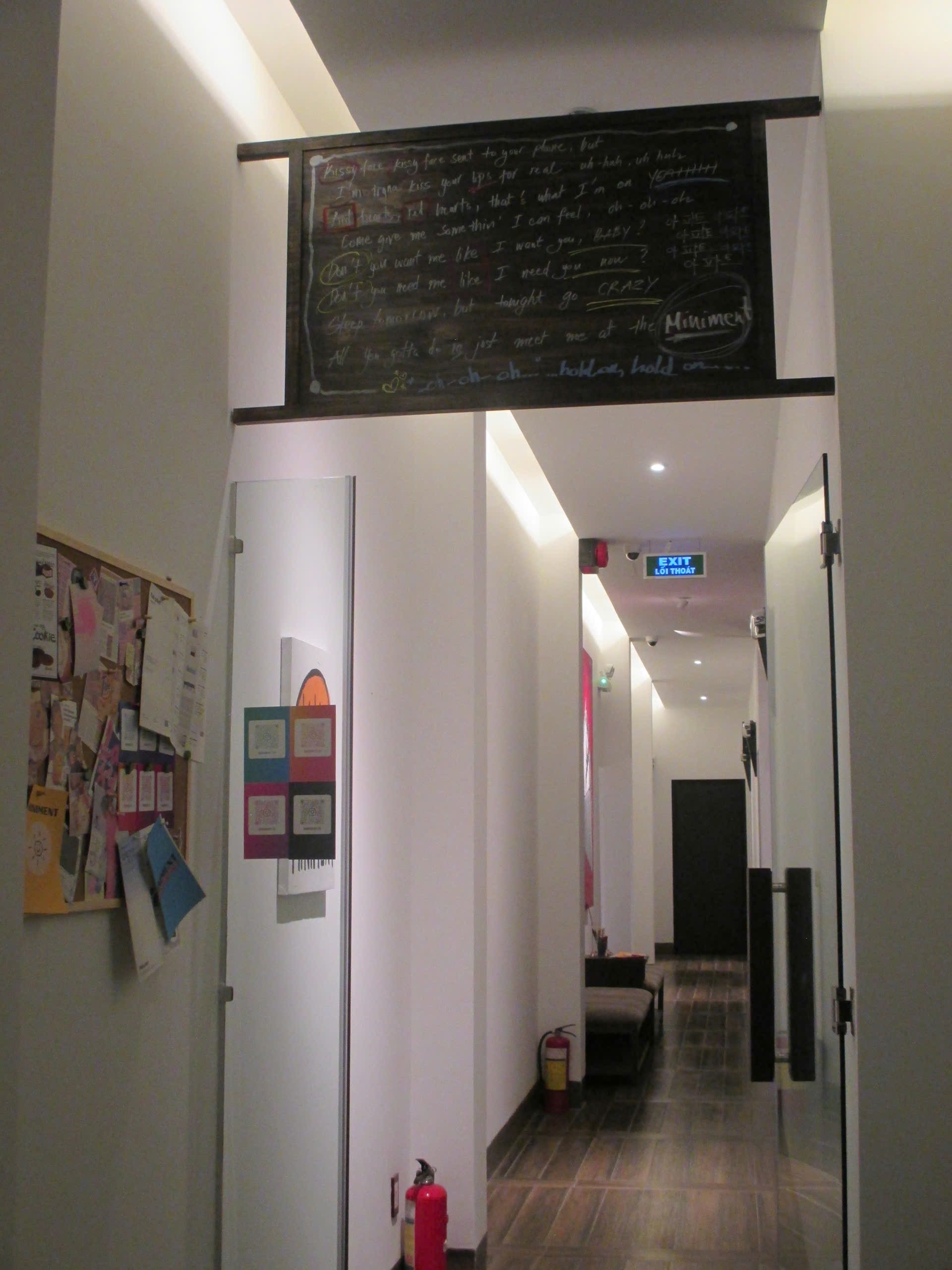 Bán nhà hẻm ô tô đường Lê Văn Thịnh Quận 2 cũ giá 23,5 tỷ