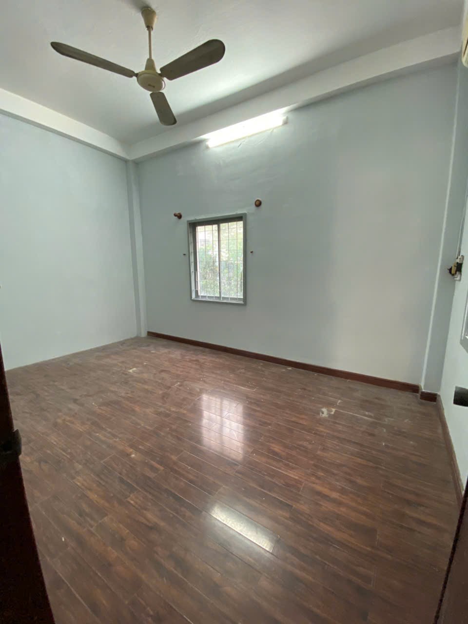 Bán nhà hẻm ô tô đường Yên Thế phường 2 Tân Bình giá 15,6 tỷ