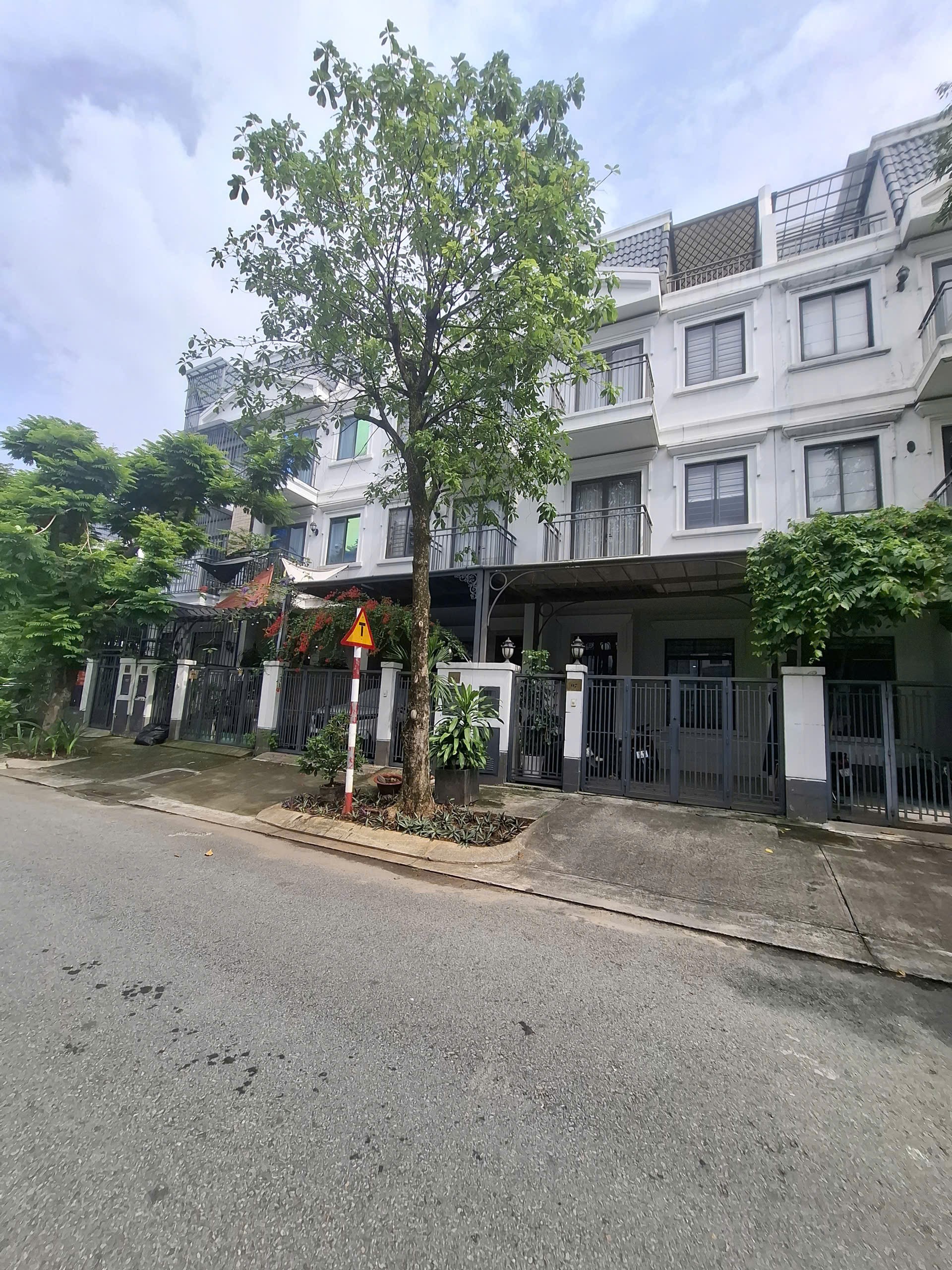 Bán nhà đường số 5 phường An Phú Tp Thủ Đức giá 23 tỷ Bán nhà đường số 5 phường An Phú Tp Thủ Đức giá 23 tỷ