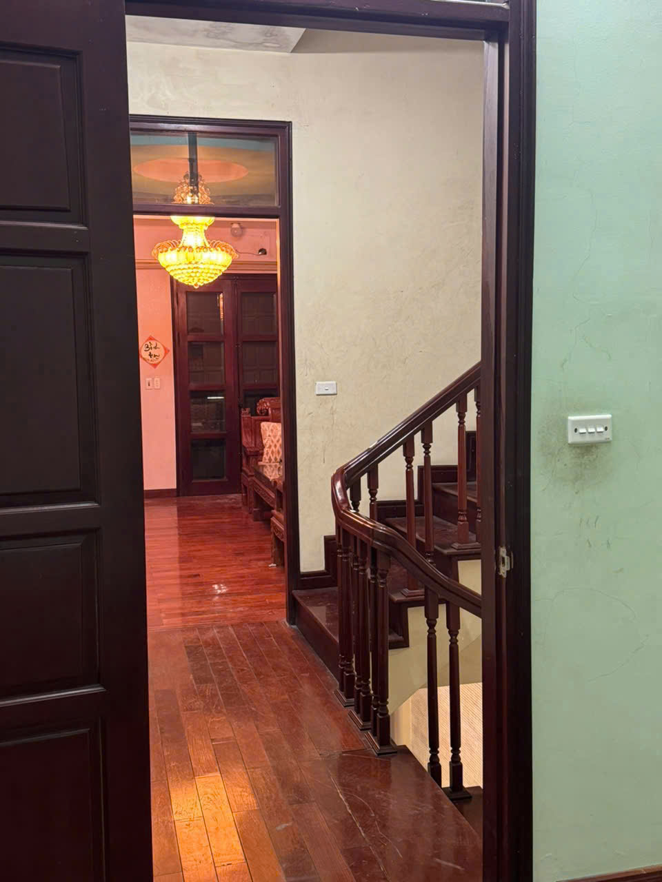 Rẻ bằng giá đất. Liền kề 4 tầng KĐT Kiến Hưng. Đường 3 ô tô tránh đỗ. Kinh doanh đỉnh
