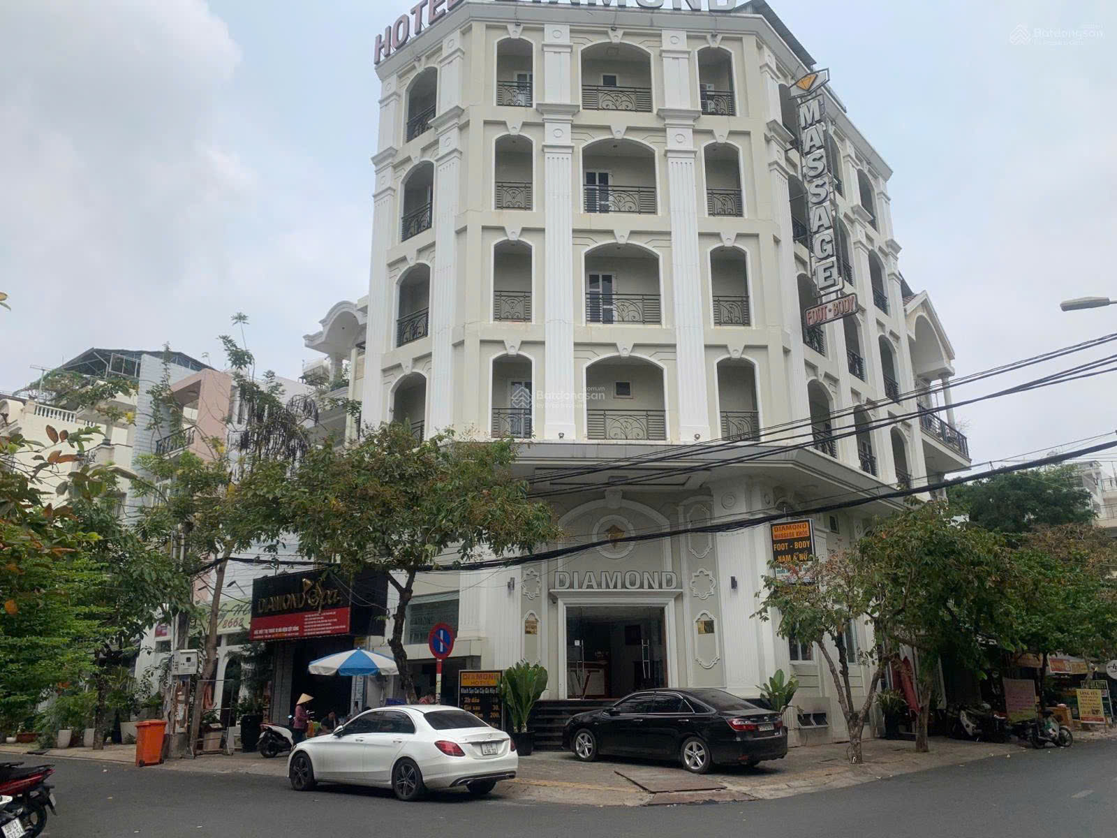 bán Khách sạn kinh doanh tốt góc 42 và 85 Phường Tân Quy Quận 7. hầm 5 tầng bán Khách sạn kinh doanh tốt góc 42 và 85 Phường Tân Quy Quận 7. hầm 5 tầng