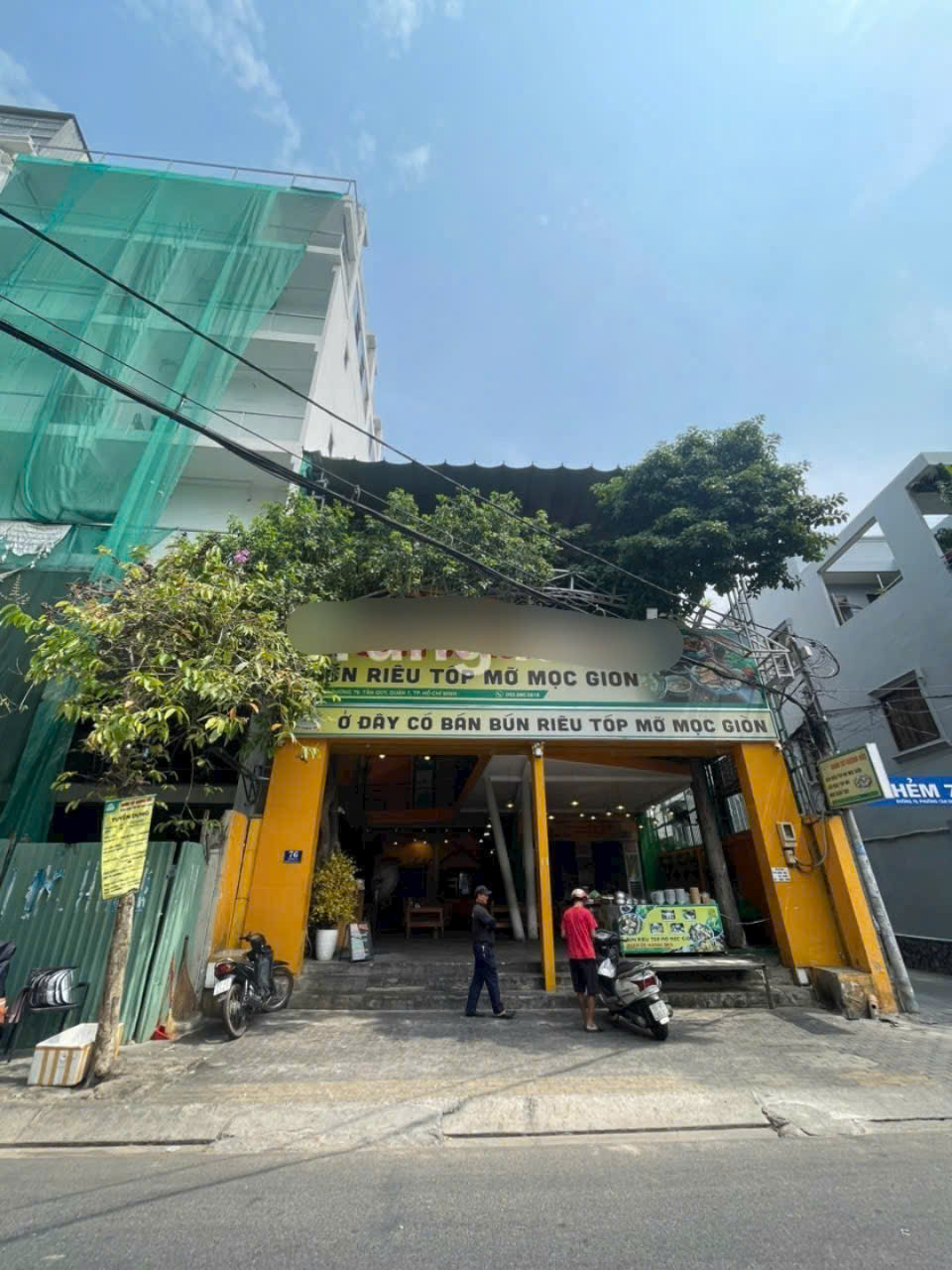 Cần bán góc 2 mặt tiền đường 79 phường Tân Quy, Quận 7. DT 10x20m