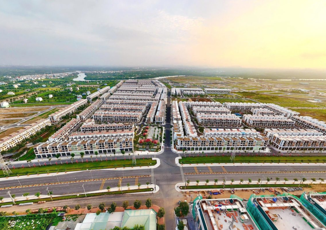 Cần chuyển nhượng nhà phố 6x20m, trệt + 3 lầu, nhà thô tại T&T City Millennia Cần Giuộc, Long An Cần chuyển nhượng nhà phố 6x20m, trệt + 3 lầu, nhà thô tại T&T City Millennia Cần Giuộc, Long An