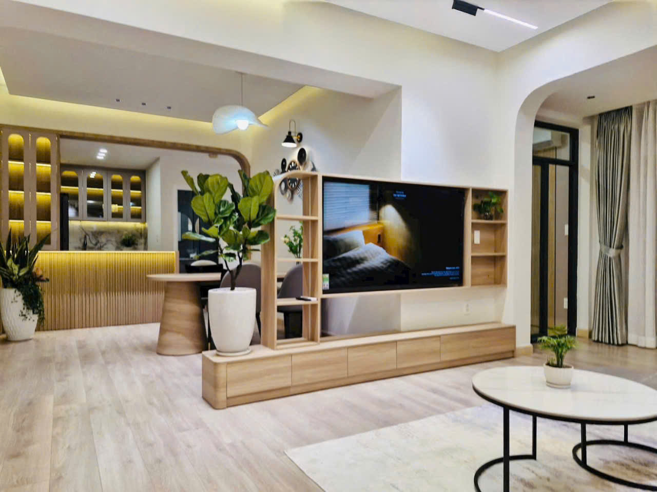 Cho thuê căn hộ cao cấp Park View 3PN, 2WC, nhà và nội thất mới 100%, 