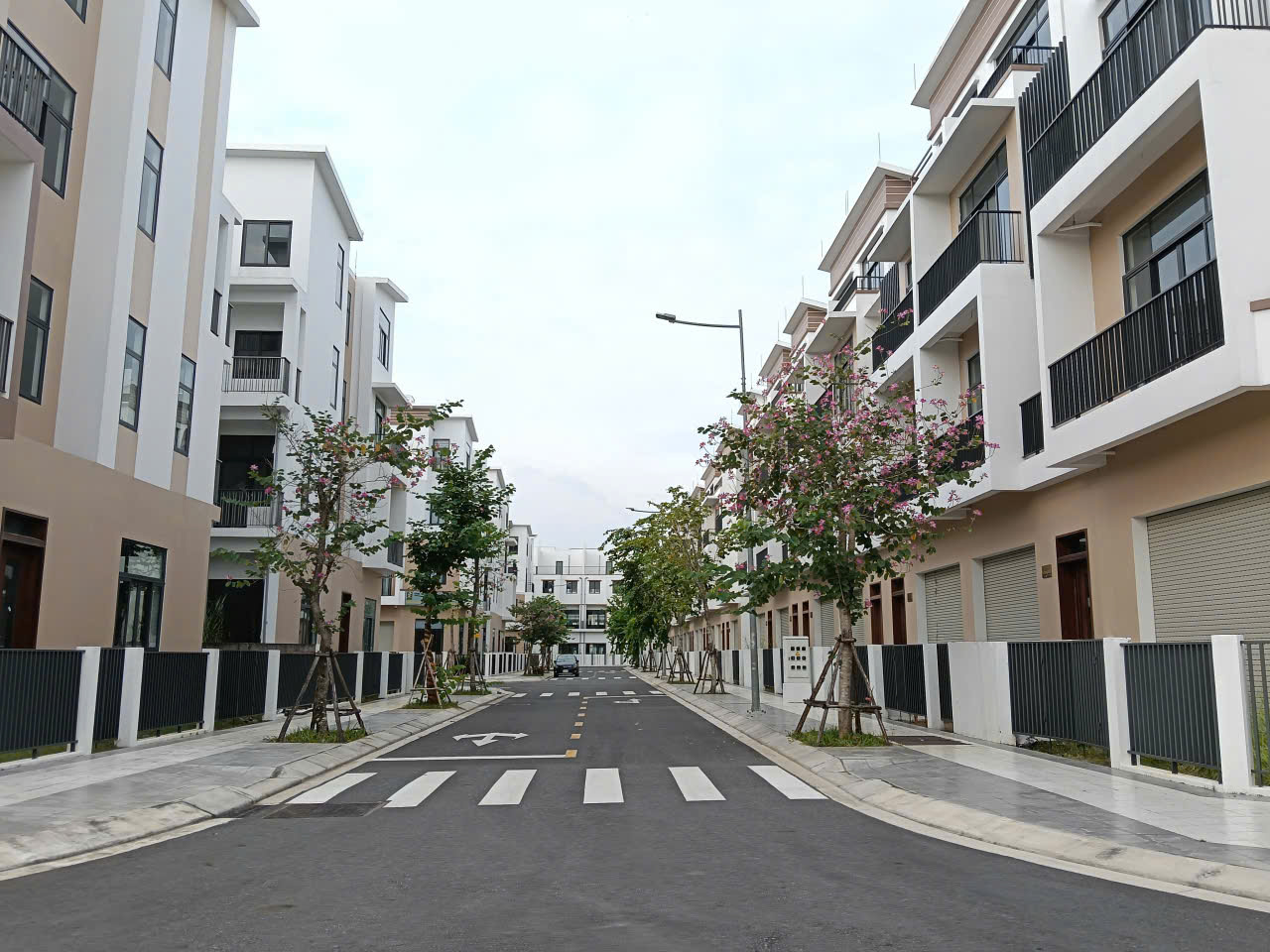  Hot- T&T MillenniaCity 90m2- 4 Tầng- giá 5ty650