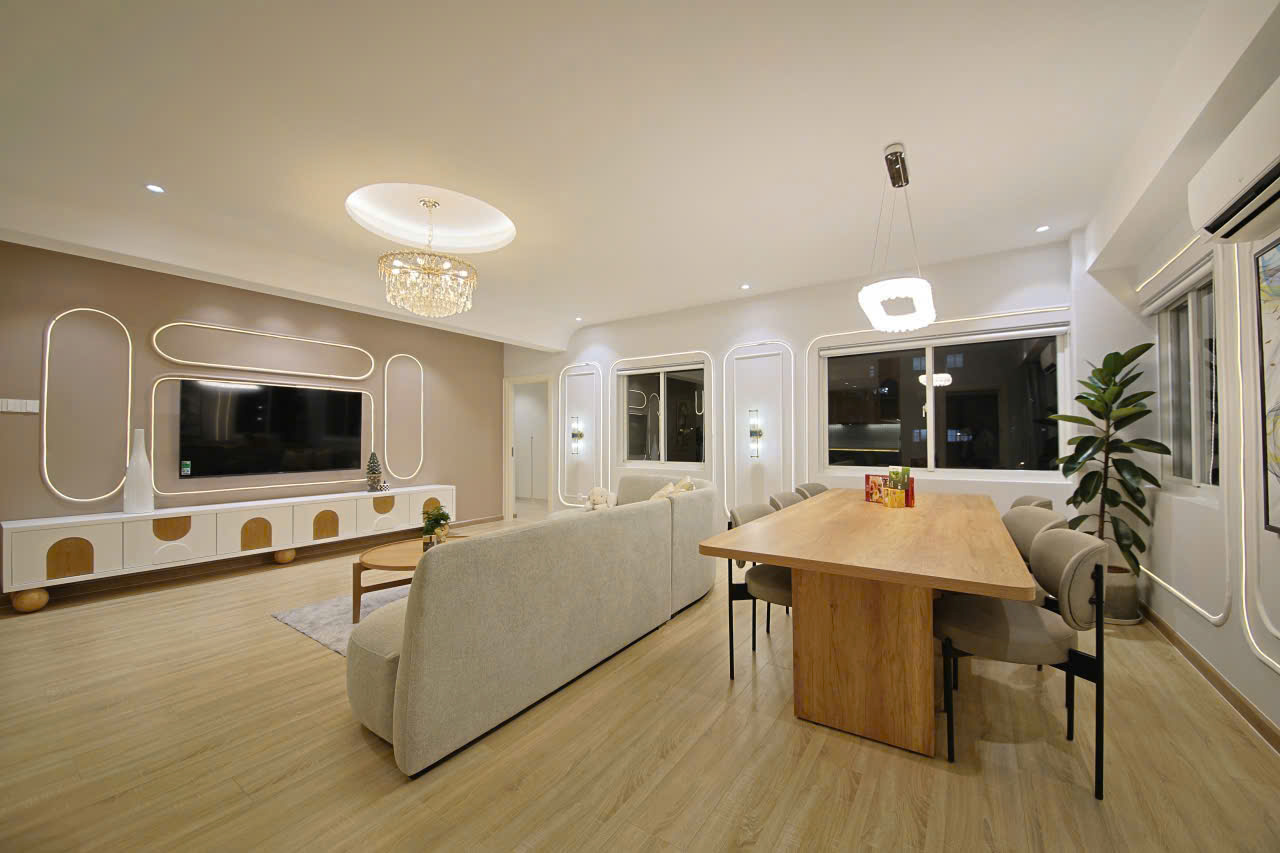 Cần bán gấp căn hộ Hưng Vượng 2 DT 143m2, 2PN, 3WC, giá 12 tỷ mới 100%