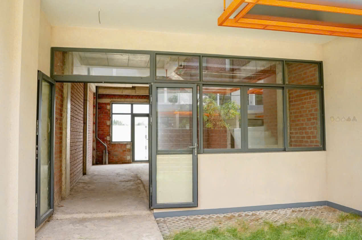 Cho thuê 2 căn liền nhau nhà trệt 2 lầu, ngay KCN Long Hậu, cách Quận 7 25 phút 8 triệu