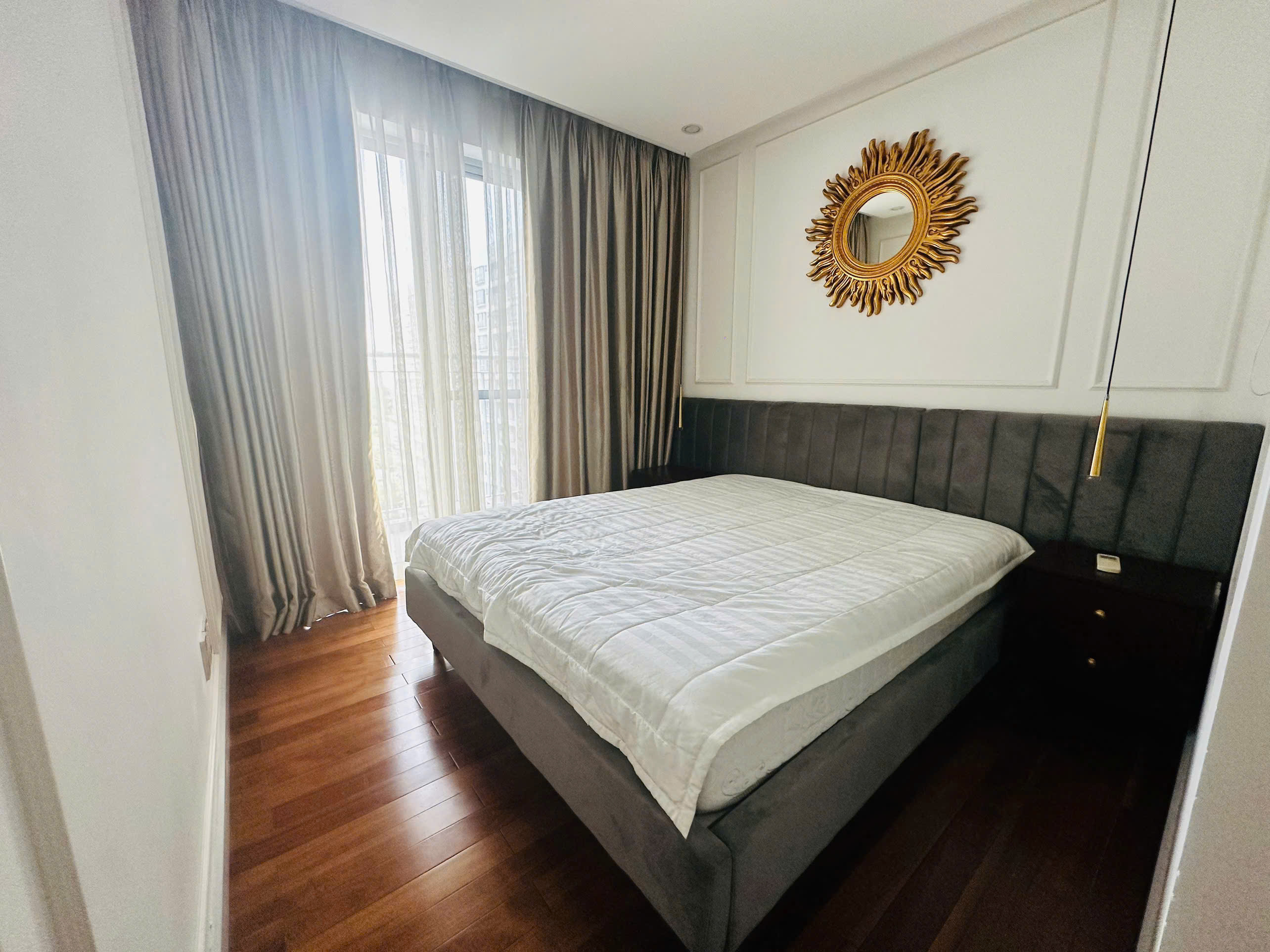 Bán căn hộ Scenic Valley 1 Phú Mỹ Hưng - 2pn 80m² có phòng làm việc - giá 7.3 tỷ

