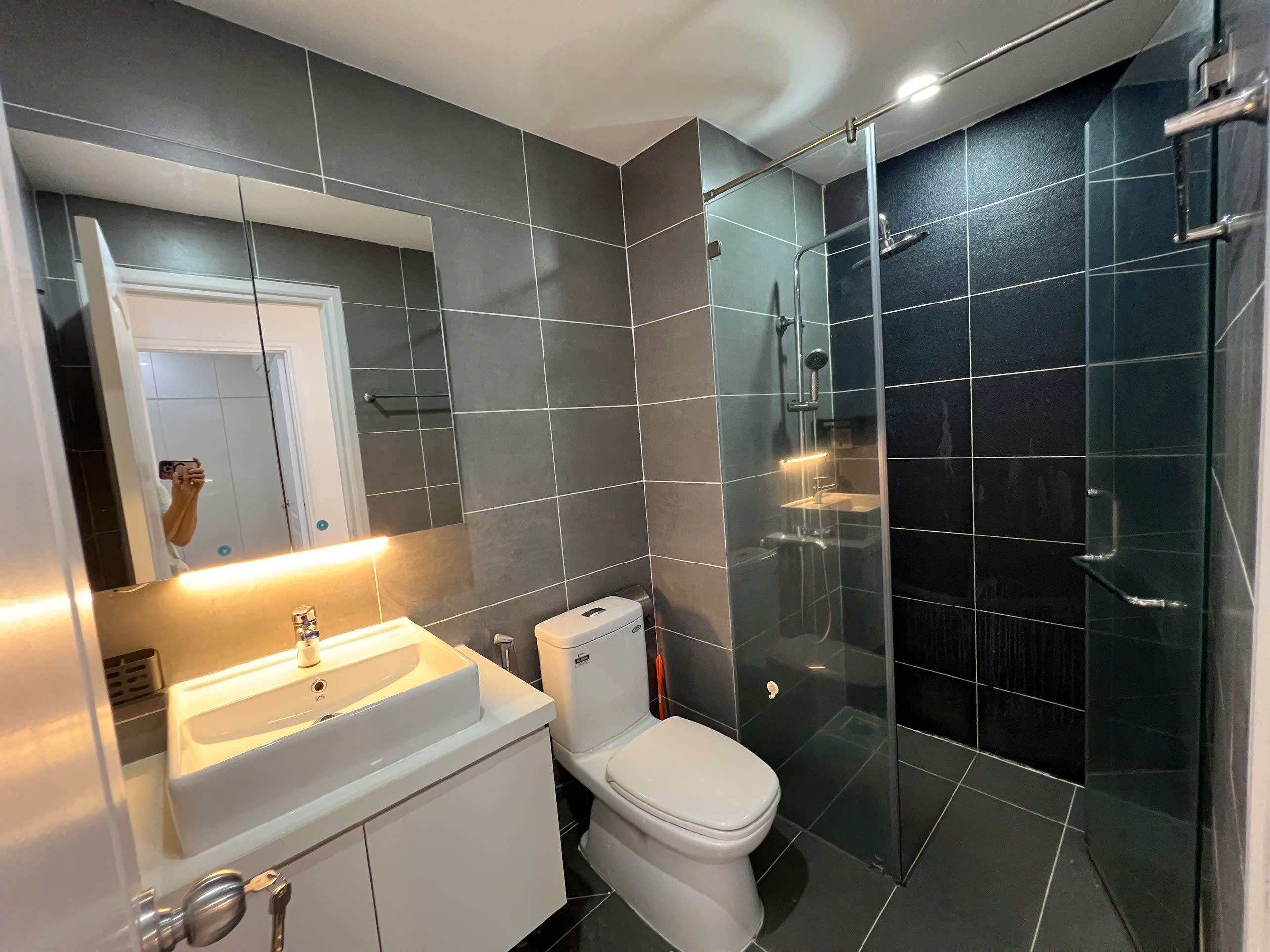 Bán căn hộ Scenic Valley 1 Phú Mỹ Hưng - 2pn 80m² có phòng làm việc - giá 7.3 tỷ
