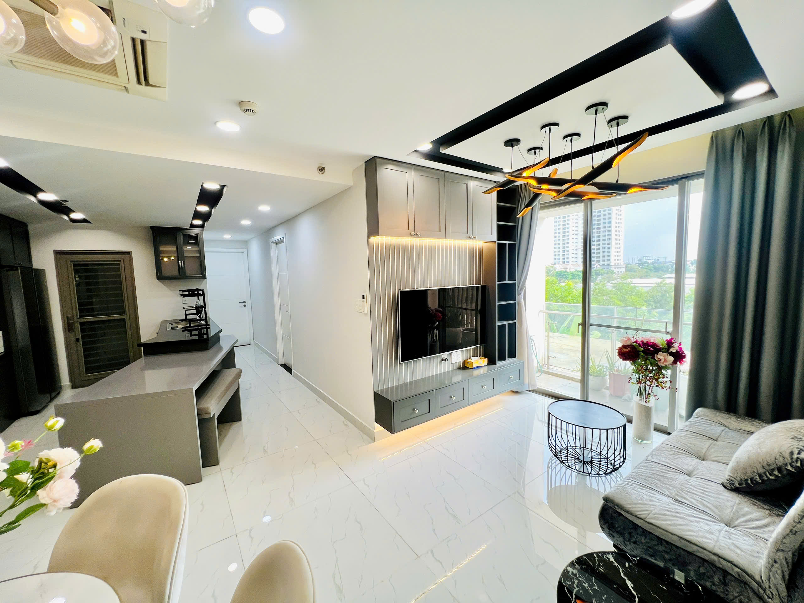 Bán căn hộ Scenic Valley 1 Phú Mỹ Hưng block A - 133m², 3PN, view sân golf, giá 13 tỷ


