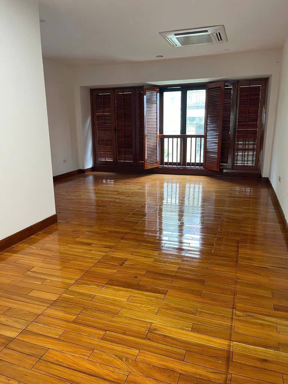 Bán nhà mặt ngõ  Mạc Thái Tổ Trung Kính Yên Hòa Cầu Giấy  Diện Tích 65 m2  xây 7 tầng giá 34,5 tỷ 