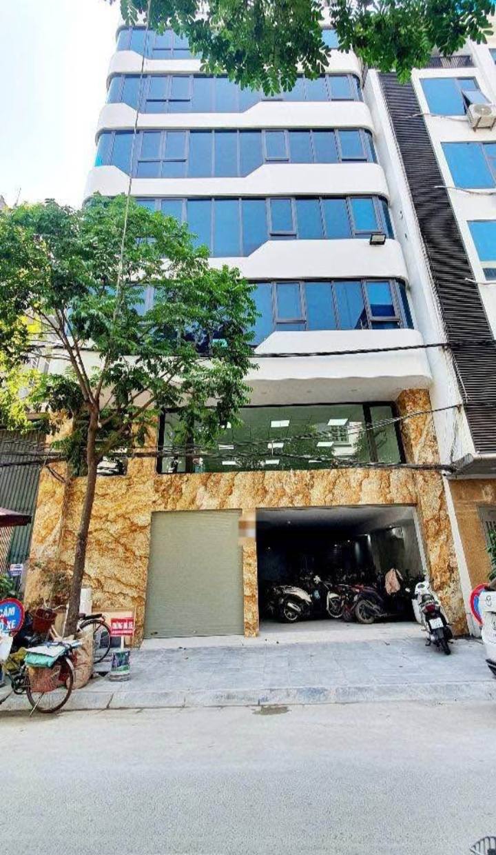  Bán Gấp Tòa Nhà VP  DƯƠNG KHUÊ CẦU GIẤY DT 117m x 10 tầng x 9.6m MT
Giảm chào 2 tỷ , giá 68tỷ .