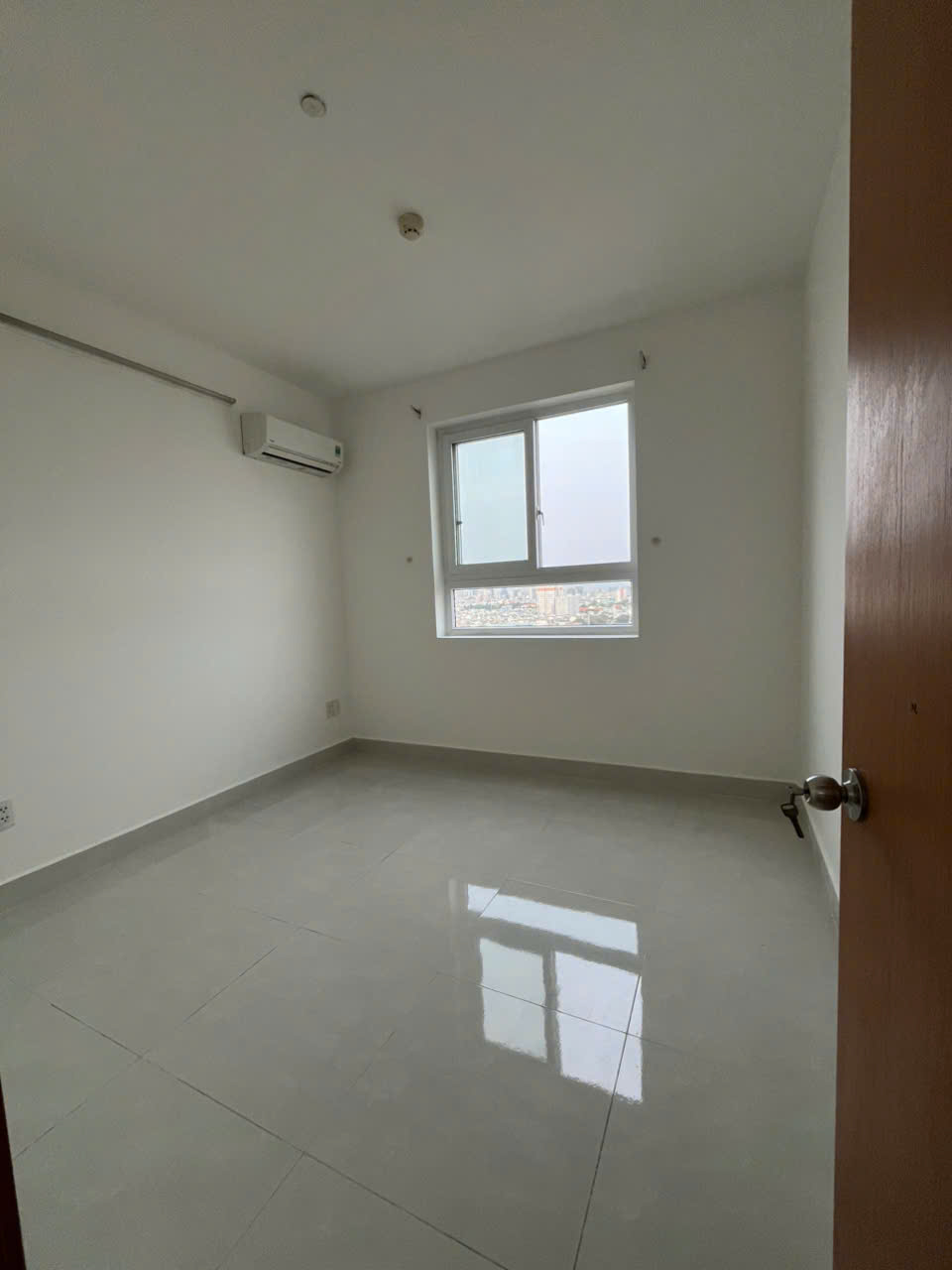 Cho thuê căn hộ Tara Residence Quận 8, Dt : 78m2, 2PN, 2WC, Giá : 9 tr/th
