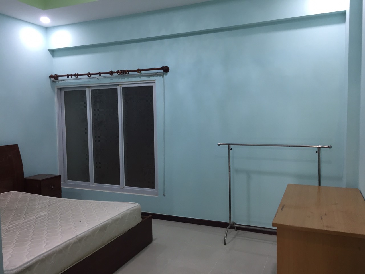 Cần cho thuê Căn hộ Tản Đà court Quận 5, Dt : 101 m2, 3PN, 2WC, Giá : 14 tr/th,