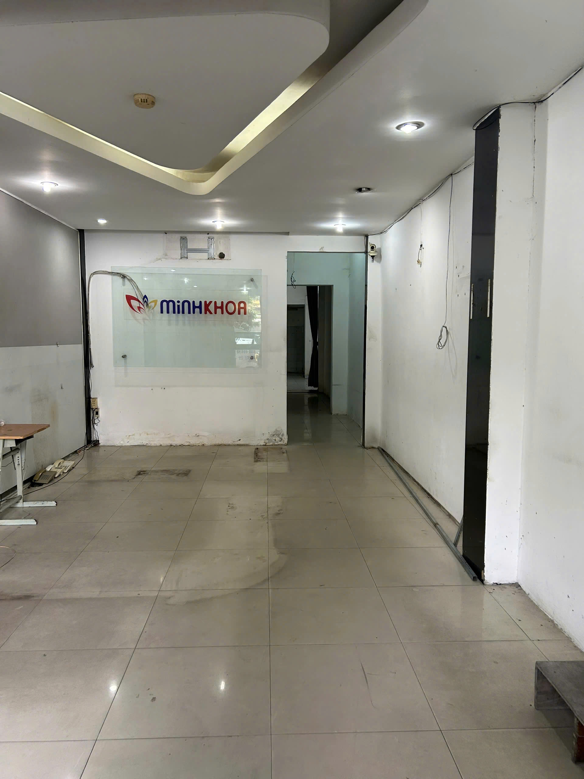 Cho thuê nhà 5 tầng mặt tiền Lê Hồng Phong, gần ngã tư 3 Tháng 2 giá tốt 