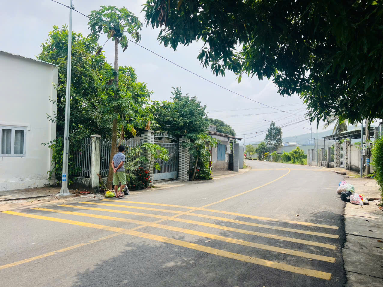 Bán đất mặt tiền đường nhựa ô tô vi vu, giá tốt nhất chỉ 1,25 tỷ rộng 277m2, pháp lý đầy đủ