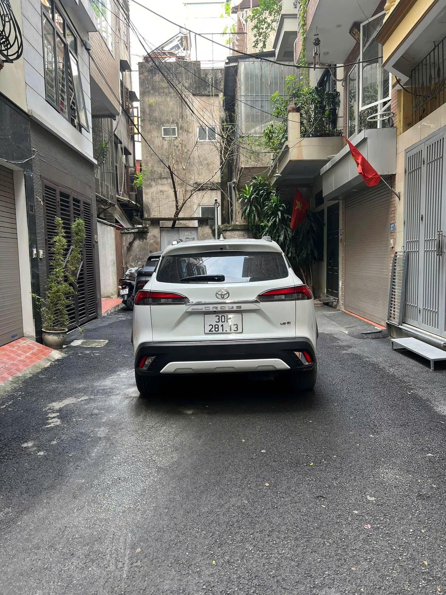 Bán nhà phân lô ngõ 131 phố Thái Hà dt 125 m2 x 4 t mặt tiền 5,5m ngõ thông giá 39,5 tỷ