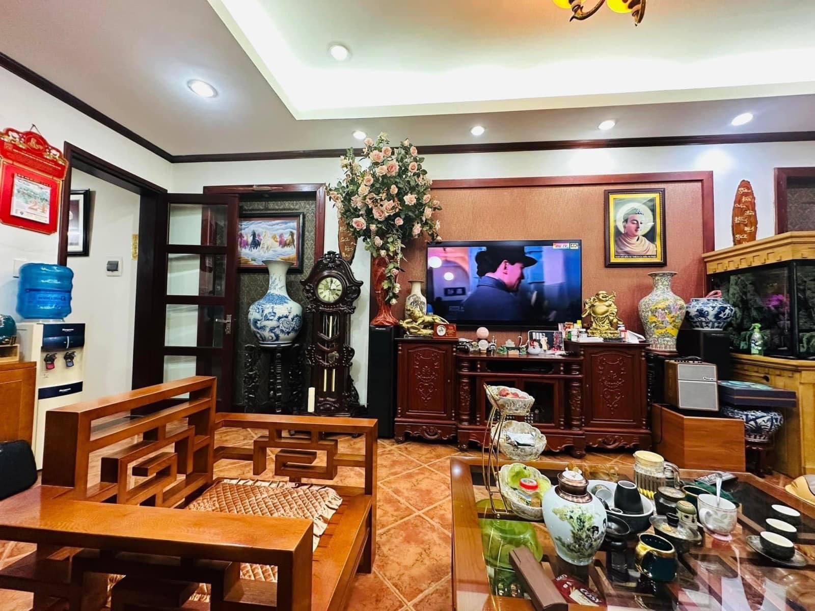 Bán nhà mặt phố Trương Định, Tân Mai vỉa hè kd, Dt 83m2 x 4T, MT 4.5 m giá 26.5 tỷ