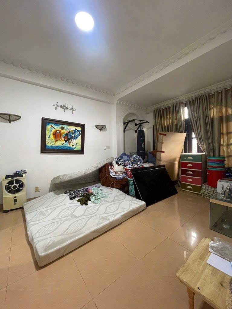 Nhà 3 tầng MT Huỳnh Tấn Phát Quận 7. 6*24 nhỉnh 20 tỷ.