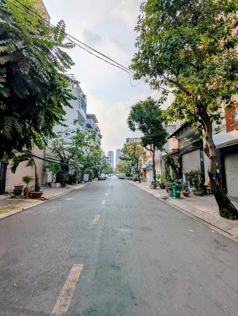 Nhà mặt tiền đường số gần chợ Tân Mỹ, Quận 7. 6*20, chỉ 21,5 tỷ.