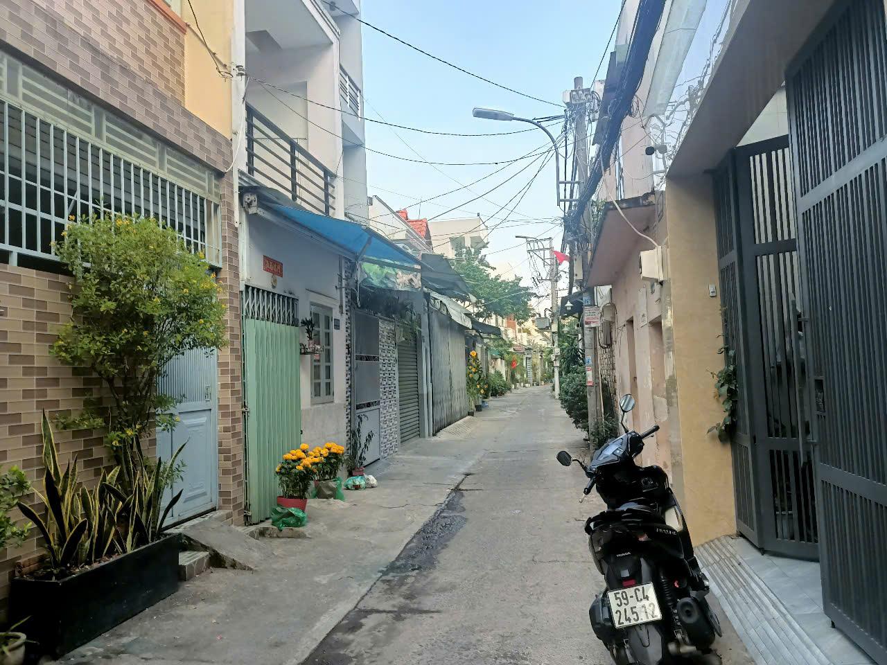 Dãy trọ 8 phòng hẻm 1 sẹc Nguyễn Thị Thập Quận 7. 5*22 hơn 9 tỷ.