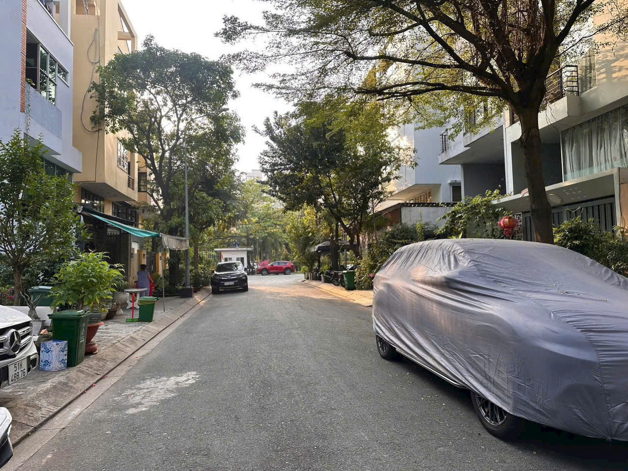 Đất đường nhựa 12 m khu B làng Đại học Phước kiển. 10*20 hơn 18 tỷ