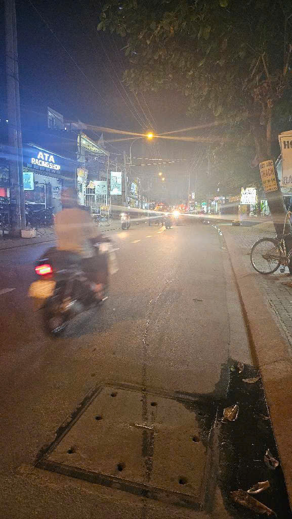 Nhà 4 tầng mặt tiền đường Gò Ô môi Quận 7. 9*24 chỉ hơn 21 tỷ. Nhà 4 tầng mặt tiền đường Gò Ô môi Quận 7. 9*24 chỉ hơn 21 tỷ.