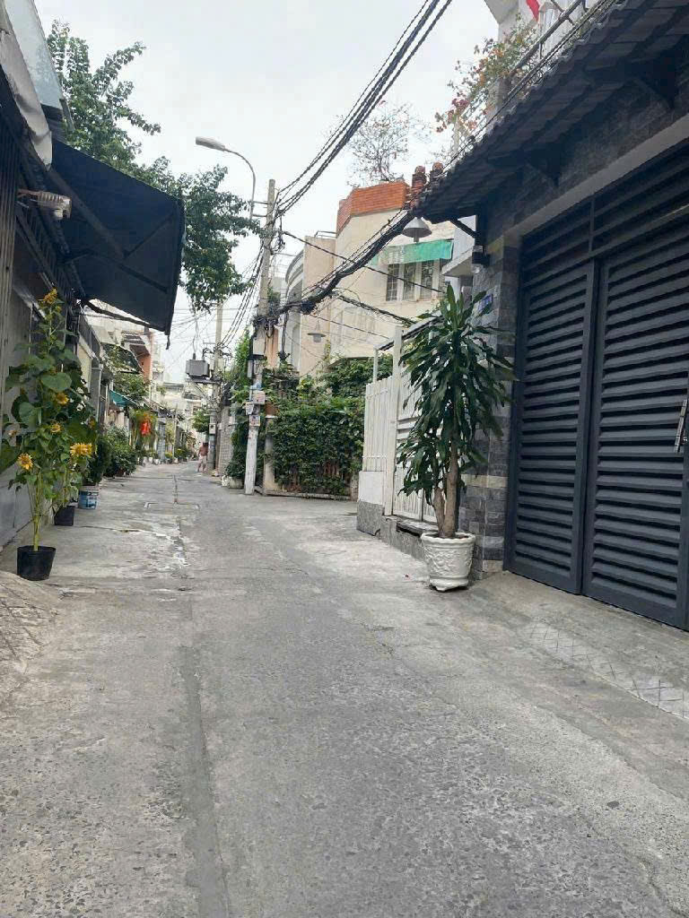 Nhà 3 tầng mới đẹp, thu nhập 40 tr. HXH Lâm Văn Bền Quạn 7. 5* 27, 12,5 tỷ.